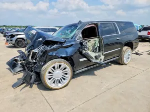 Cadillac Escalade 6.2L 8 2015