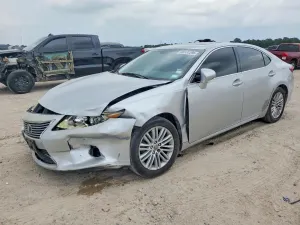 Lexus ES 3.5L 6 2013