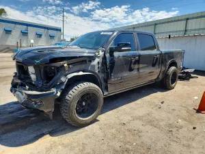 RAM 1500 5.7L 8 2019