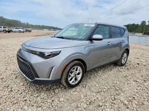 Kia Soul 2.0L 4 2025