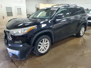 Toyota Highlander 3.5L 6 2015