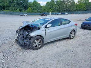 Hyundai Elantra 1.8L 4 2013