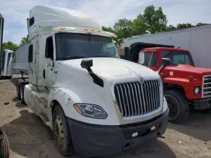 International LT Series 15.0L 6 2022