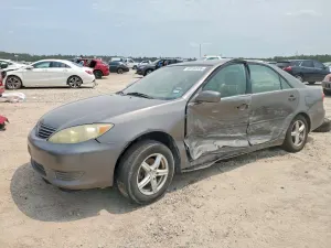 Toyota Camry 2.4L 4 2005
