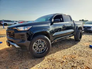 Chevrolet Colorado 2.7L 4 2024