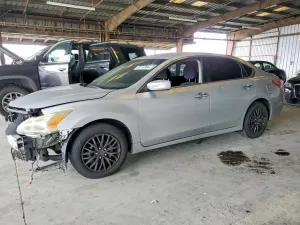 Nissan Altima 2.5L 4 2013
