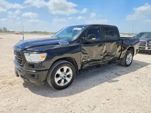 RAM 1500 5.7L 8 2021