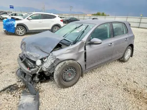 Volkswagen Golf 2.5L 5 2013