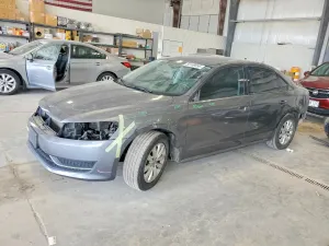 Volkswagen Passat 1.8L 4 2014