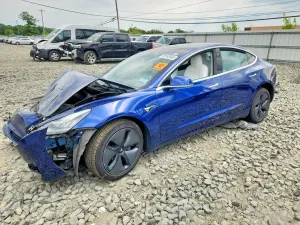 Tesla Model 3 2020