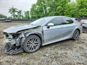 Toyota Camry 2.5L 4 2023