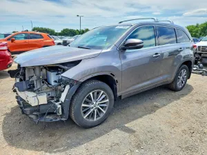 Toyota Highlander 3.5L 6 2018