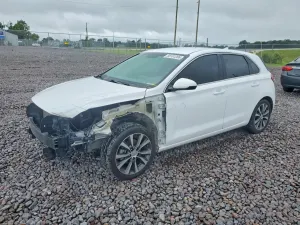 Hyundai Elantra 2.0L 4 2019