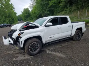 Toyota Tacoma 2.4L 4 2026