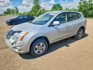 Nissan Rogue 2.5L 4 2012