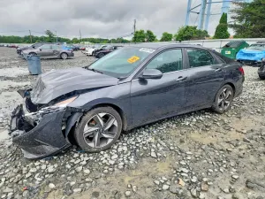 Hyundai Elantra 2.0L 4 2021