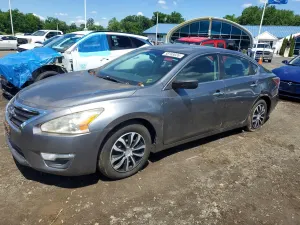 Nissan Altima 2.5L 4 2015
