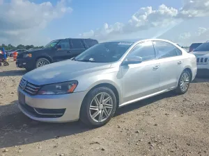Volkswagen Passat 1.8L 4 2015