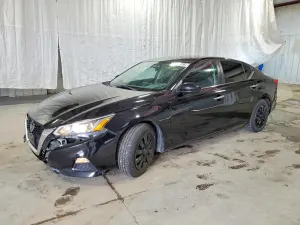 Nissan Altima 2.5L 4 2020