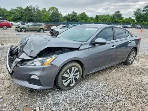 Nissan Altima 2.5L 4 2019