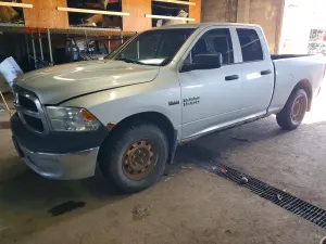 RAM 1500 5.7L 8 2015