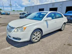 Toyota Avalon 3.5L 6 2010