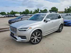 Volvo XC90 2.0L 4 2021