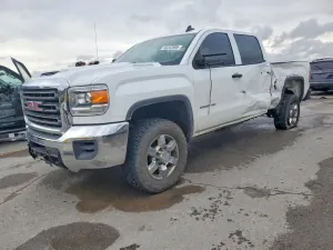 GMC Sierra 6.6L 8 2017