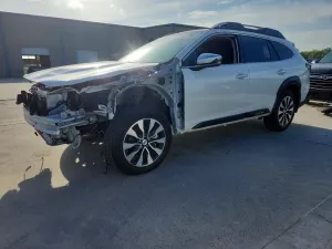 Subaru Outback 2.5L 4 2024