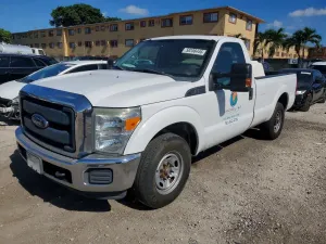 Ford F-250 6.2L 8 2015
