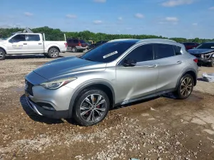 Infiniti QX30 2.0L 4 2017