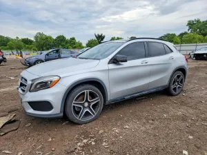 Mercedes-Benz GLA 2.0L 4 2016