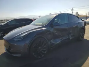 Tesla Model Y 2022