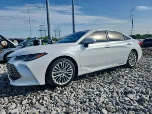 Toyota Avalon 3.5L 6 2019