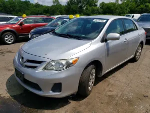 Toyota Corolla 1.8L 4 2011