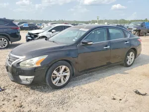 Nissan Altima 2.5L 4 2015