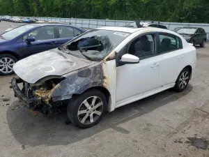 Nissan Sentra 2.0L 4 2012
