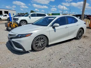 Toyota Camry 2.5L 4 2022