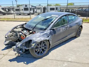 Tesla Model 3 2023