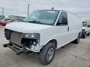 GMC Savana 4.3L 6 2023