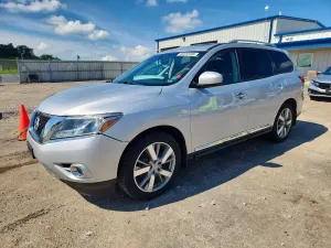 Nissan Pathfinder 3.5L 6 2014