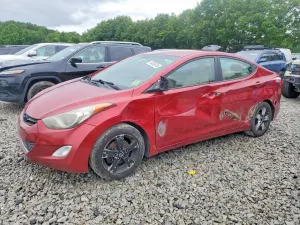 Hyundai Elantra 1.8L 4 2013