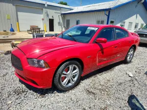 Dodge Charger 5.7L 8 2013