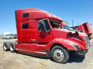 Volvo VN 12.8L 6 2023