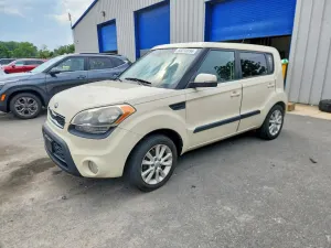 Kia Soul 2.0L 4 2013