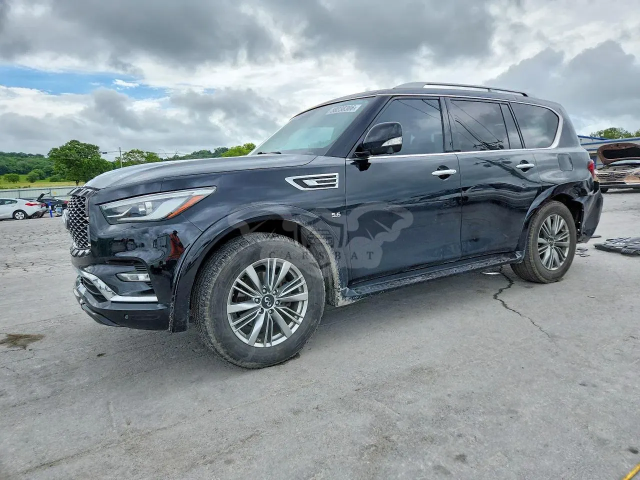 Infiniti QX80 5.6L 8 2020