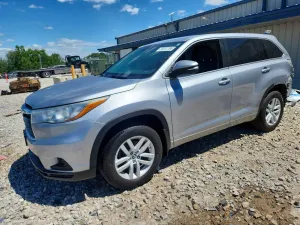 Toyota Highlander 3.5L 6 2016