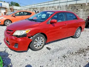 Toyota Corolla 1.8L 4 2012