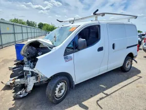 Nissan NV200 2.0L 4 2015