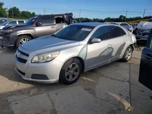 Chevrolet Malibu 2.5L 4 2013